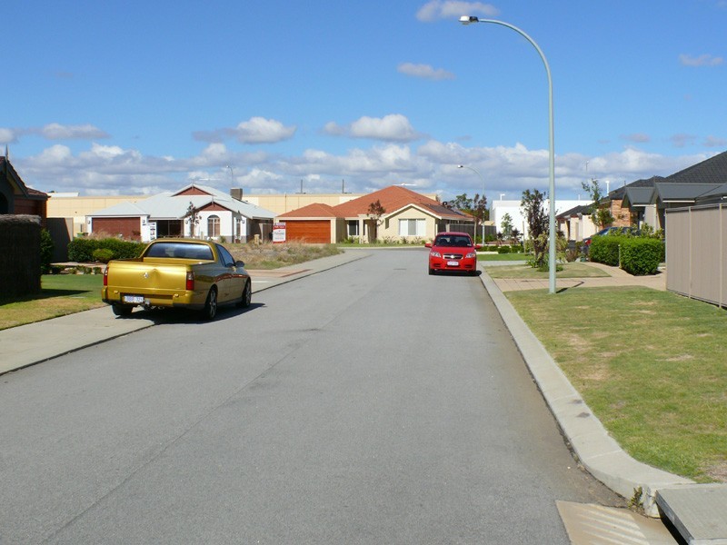 6 Caversham Bend, Southern River WA 6110