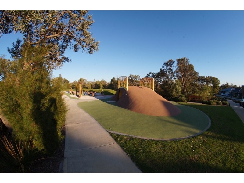 14 Geikie Glade, Wandi WA 6167