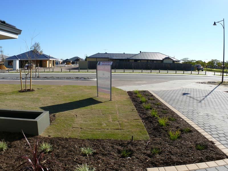 299 Tapper Road, Atwell WA 6164