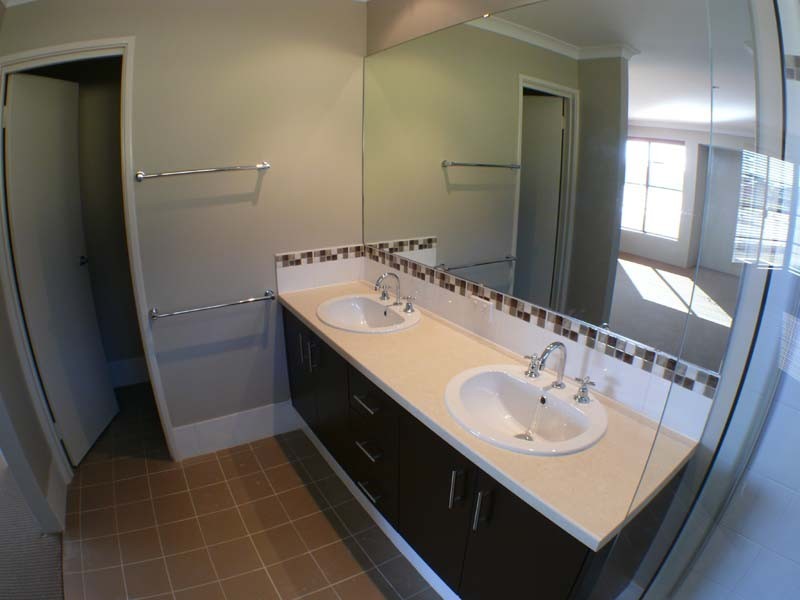 299 Tapper Road, Atwell WA 6164