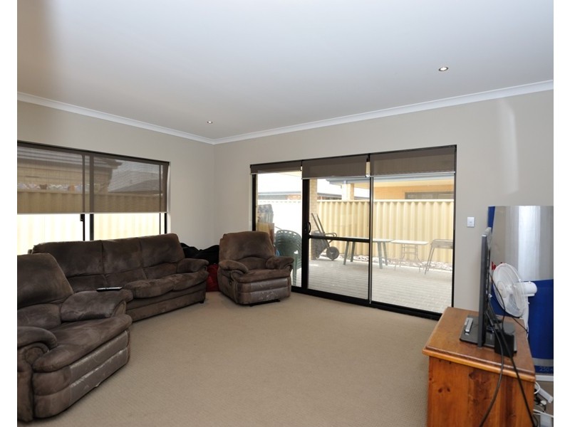 6 Neroli Link, Atwell WA 6164