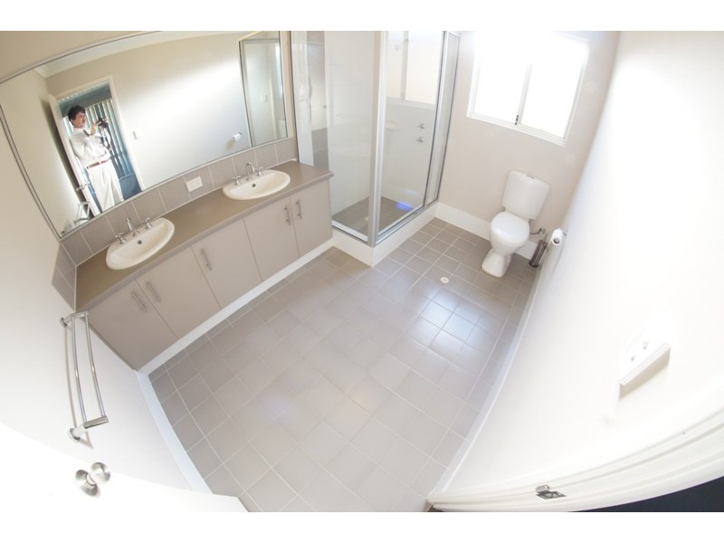 1 Mala Way, Success WA 6164