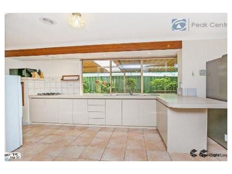 9 Dreier Court, Atwell WA 6164