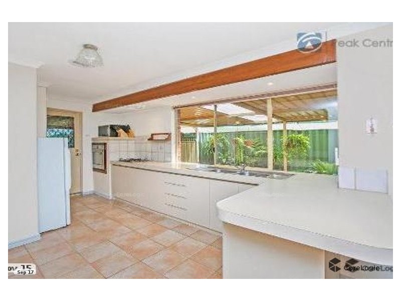 9 Dreier Court, Atwell WA 6164