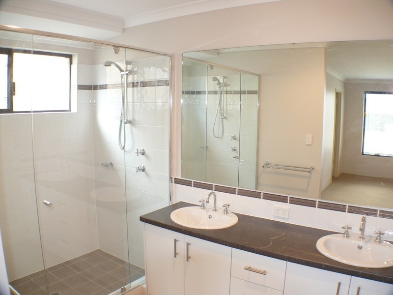 32 Whittaker Turn, Forrestdale WA 6112