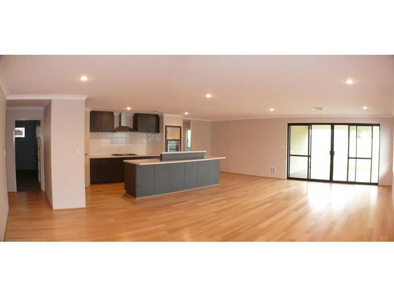 32 Whittaker Turn, Forrestdale WA 6112