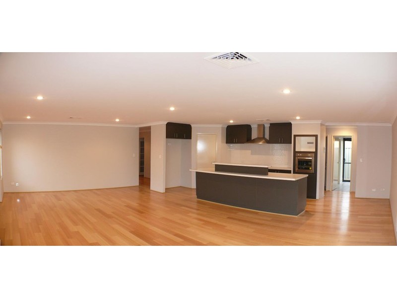 32 Whittaker Turn, Forrestdale WA 6112