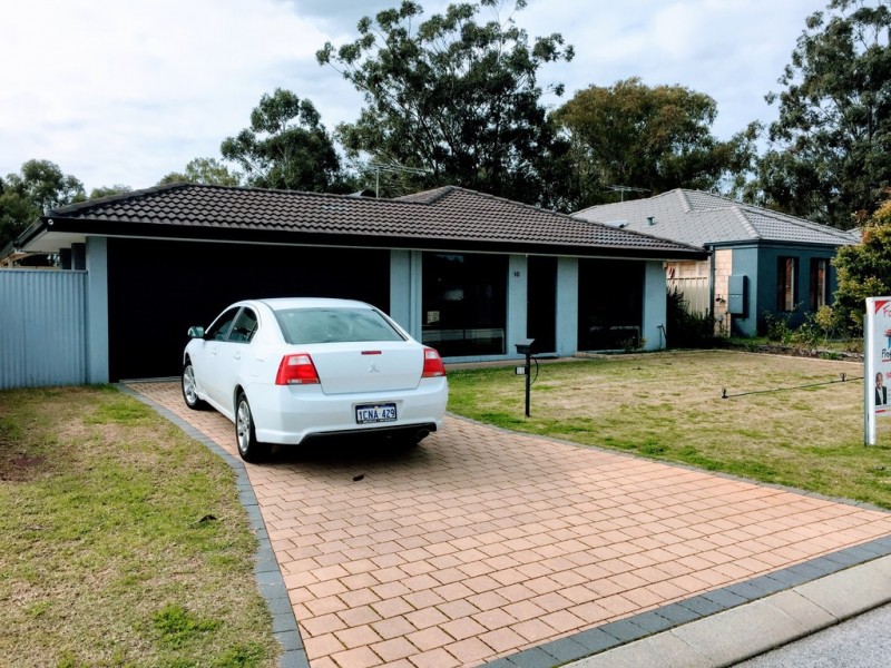 10 Milano Loop, Seville Grove WA 6112