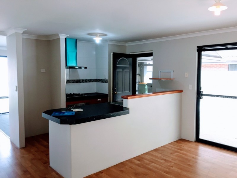 10 Milano Loop, Seville Grove WA 6112