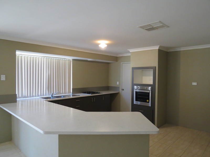 50 Ringwood Lp-LEASED!!!!!!!!, Wellard WA 6170