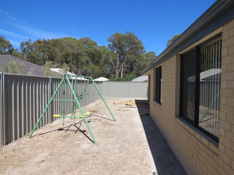 50 Ringwood Lp-LEASED!!!!!!!!, Wellard WA 6170