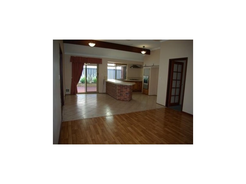 85 Lydon Blvd, Atwell WA 6164
