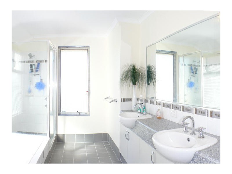 6 Talisker Gate, Aubin Grove WA 6164