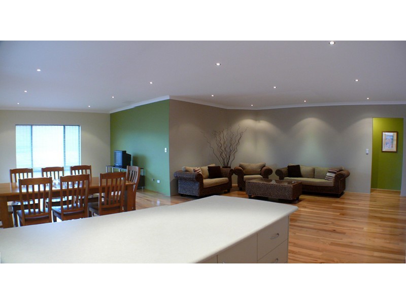 18 Grampian Crescent, Aubin Grove WA 6164