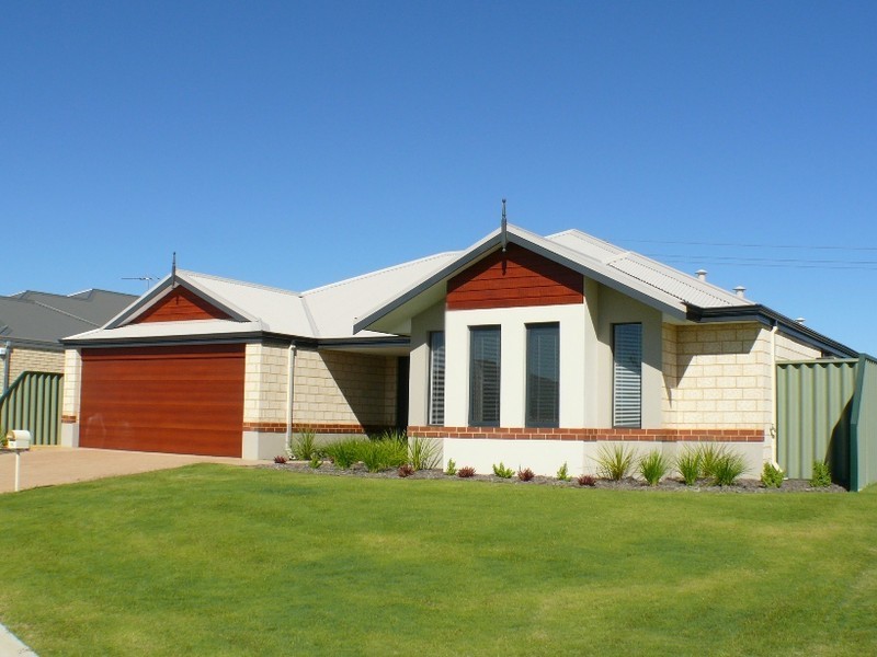 18 Grampian Crescent, Aubin Grove WA 6164