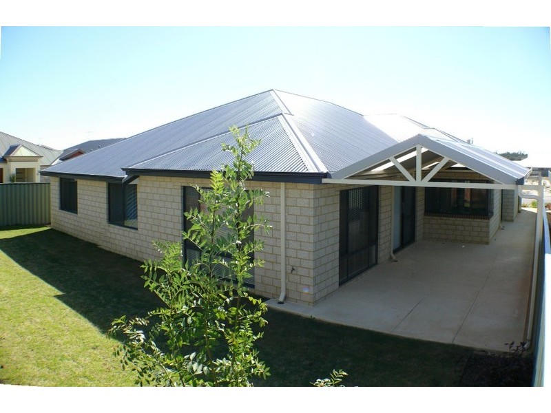 18 Grampian Crescent, Aubin Grove WA 6164