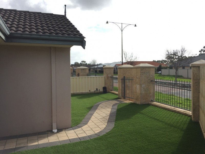 1 Frankenia Turn, Success WA 6164