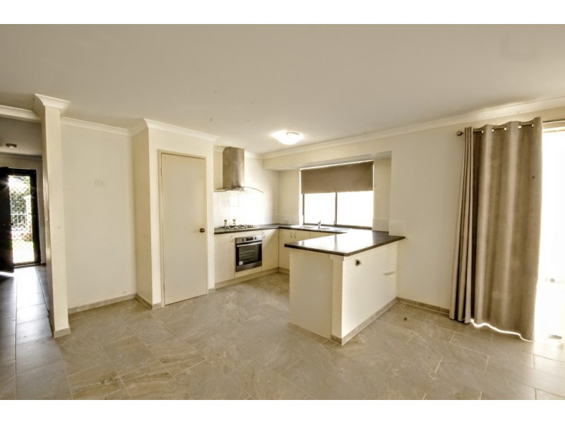 1 Frankenia Turn, Success WA 6164