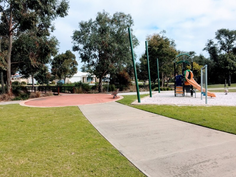 1 Frankenia Turn, Success WA 6164