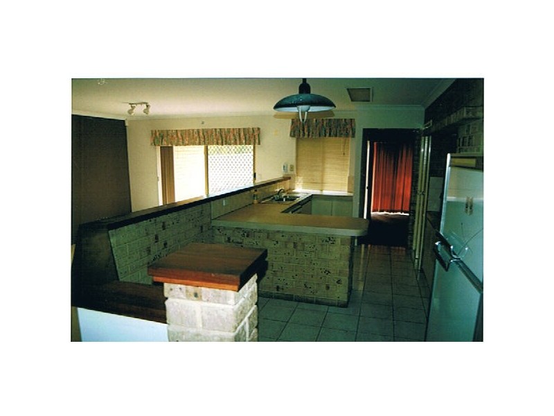 17 Mapstone Gardens Room 6, Murdoch WA 6150