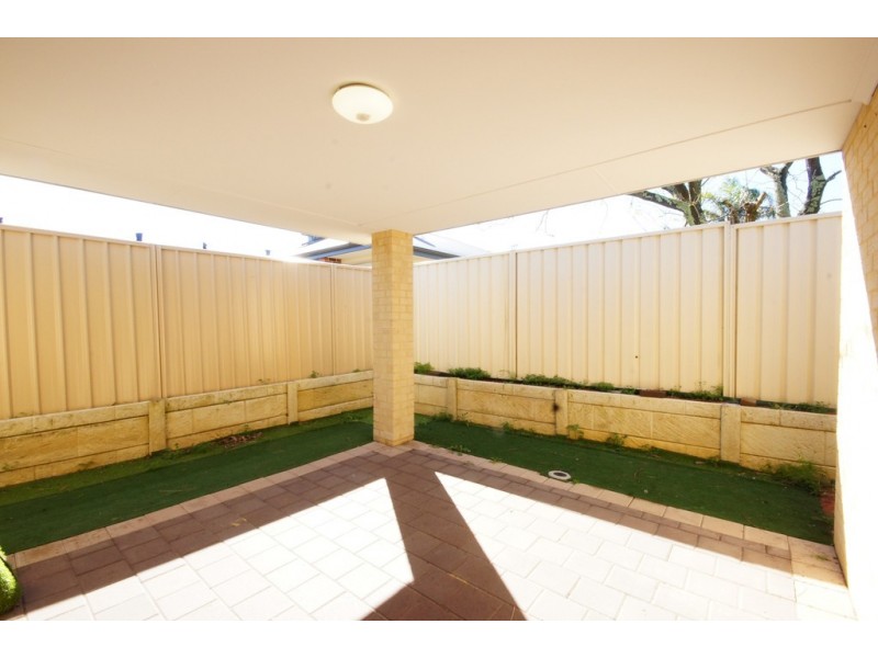 3/12 GOTHA WAY, Forrestfield WA 6058