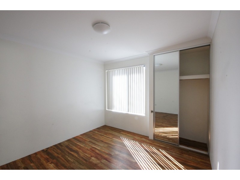 3/12 GOTHA WAY, Forrestfield WA 6058