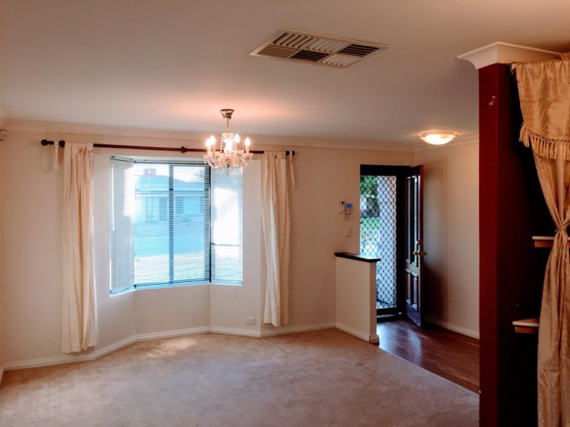 136 Brenchley Drive, Atwell WA 6164