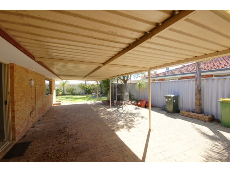 13 Rossell Place, Atwell WA 6164