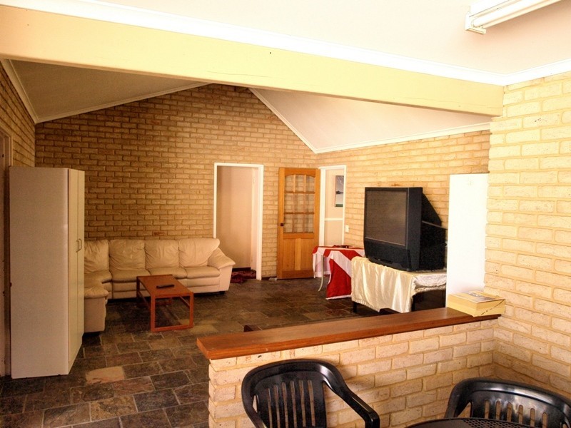 13 Mapstone Gardens, Murdoch WA 6150