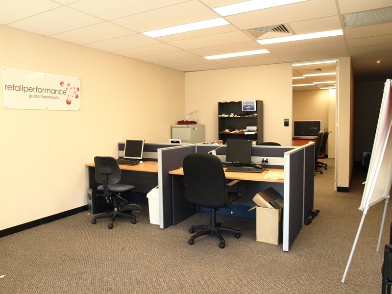 9 Lanao Way, Atwell WA 6164