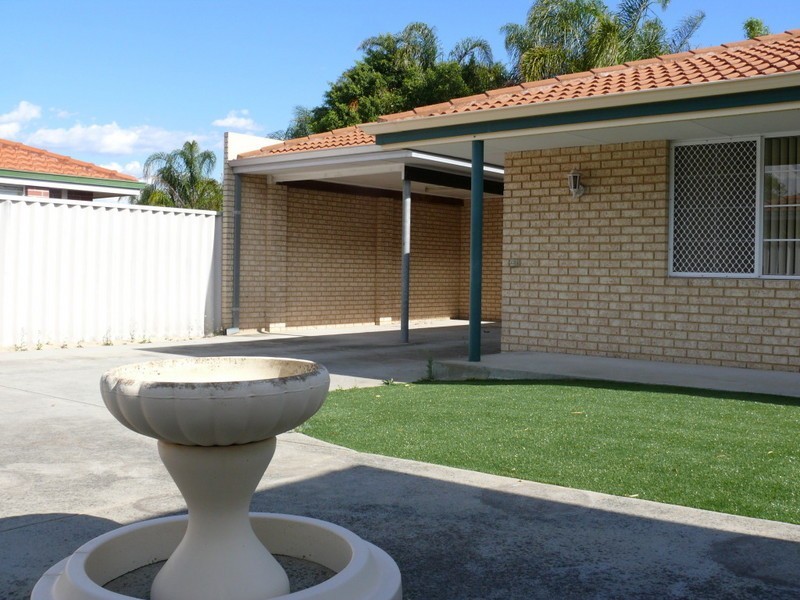11 Lipton Mews, Atwell WA 6164
