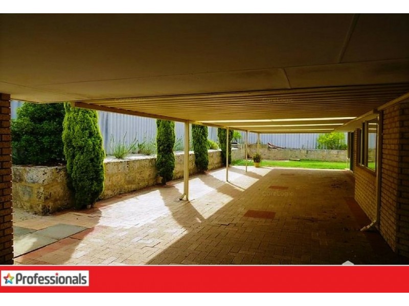 21 Dundee Street, Leeming WA 6149