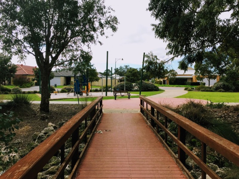 1 Frankenia Turn, Success WA 6164