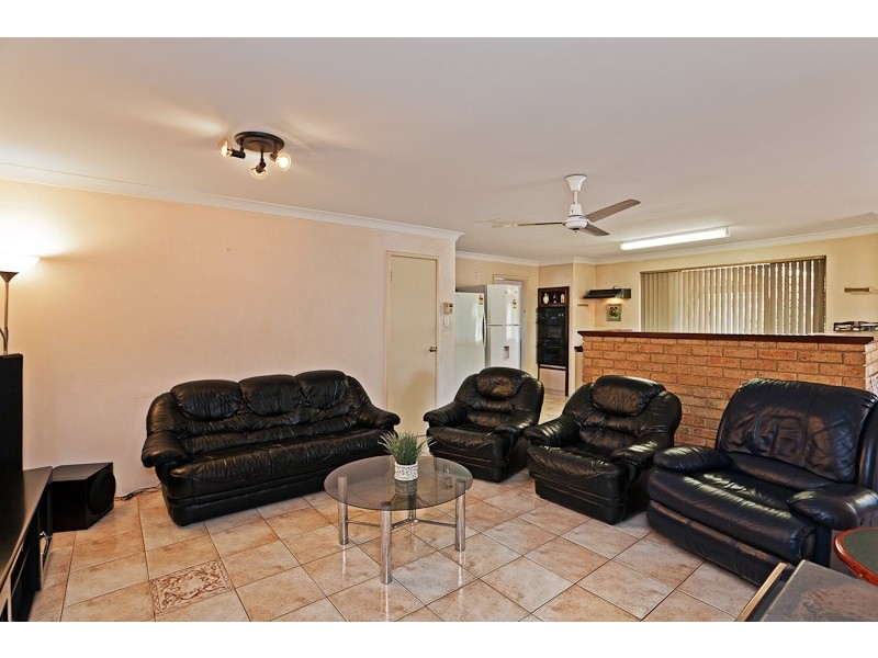 4 farrington, Leeming WA 6149