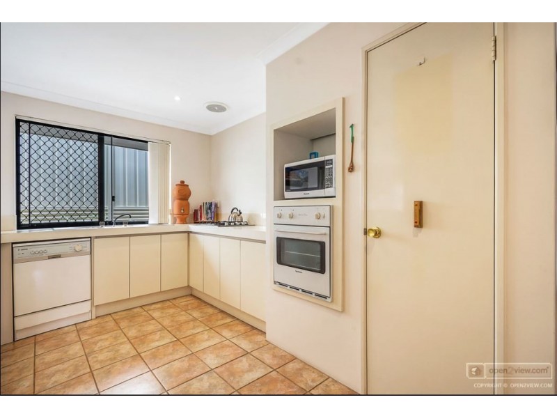 81A Beasley Road, Leeming WA 6149