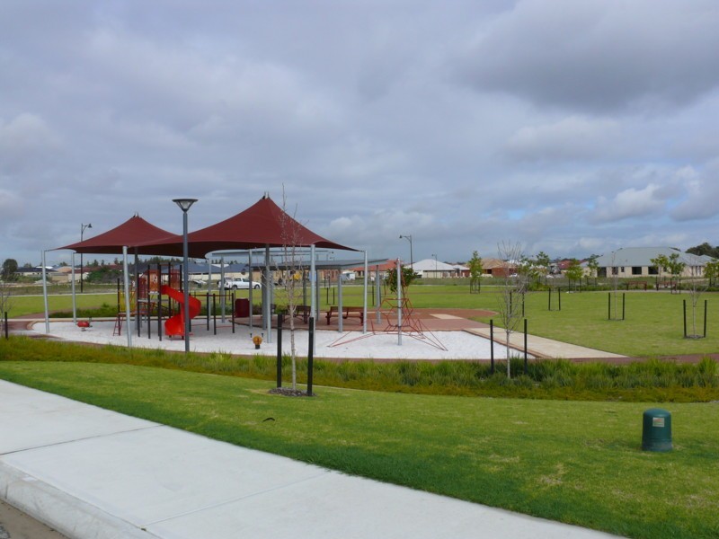 4 Overton Vista, Success WA 6164