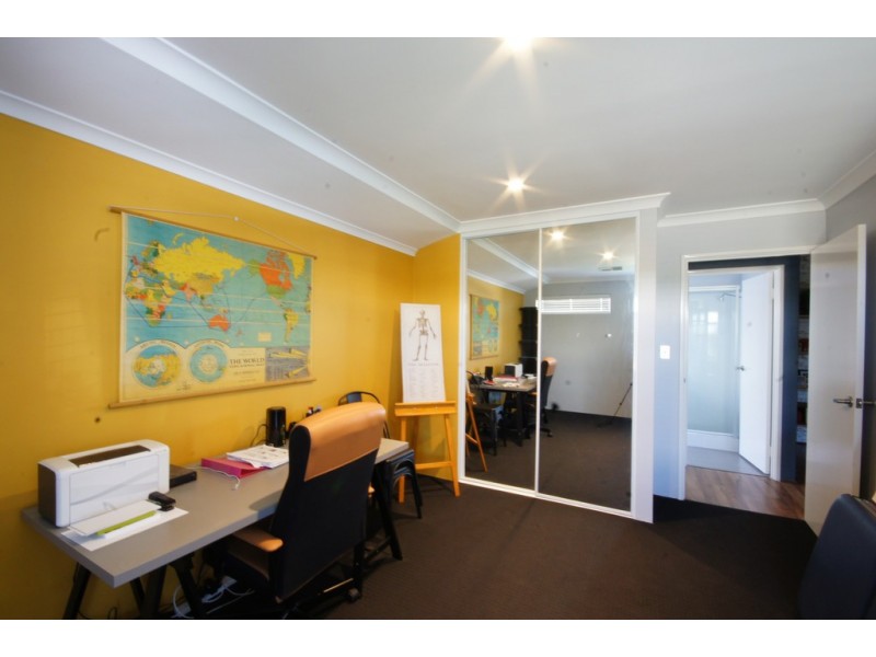 LEASED!!! 29 Bellas Circuit, Piara Waters WA 6112