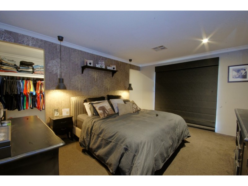 LEASED!!! 29 Bellas Circuit, Piara Waters WA 6112