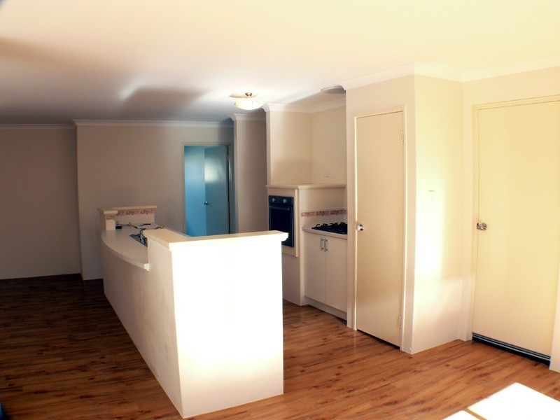 17 Ringwood Loop -BARGAIN, Wellard WA 6170