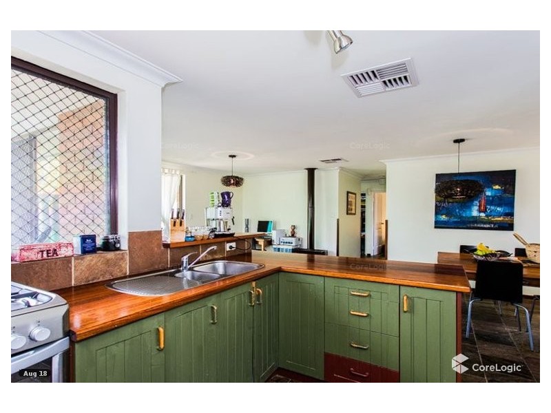 LEASED!!! 21 Tarndale Way, South Lake WA 6164