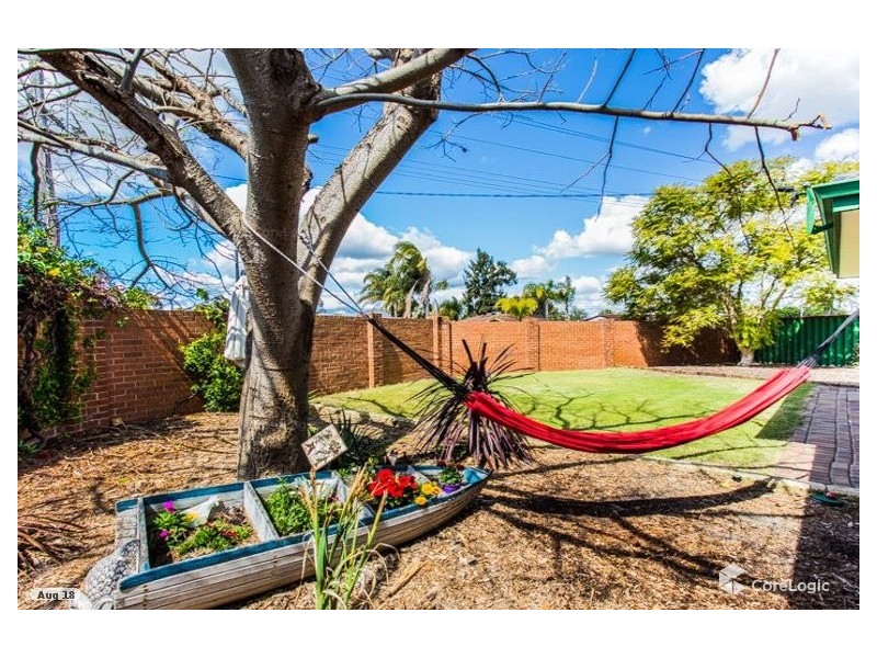 21 Tarndale Way, South Lake WA 6164