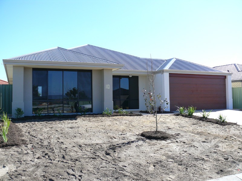 10 Eton Court, Parmelia WA 6167