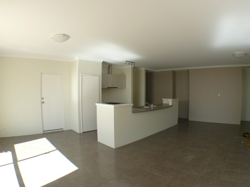 10 Eton Court, Parmelia WA 6167