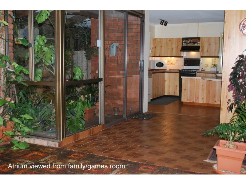 153 Corfield St, Gosnells WA 6110