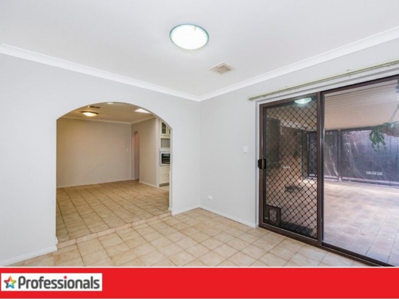 1/22 Canterbury Drive, Willetton WA 6155
