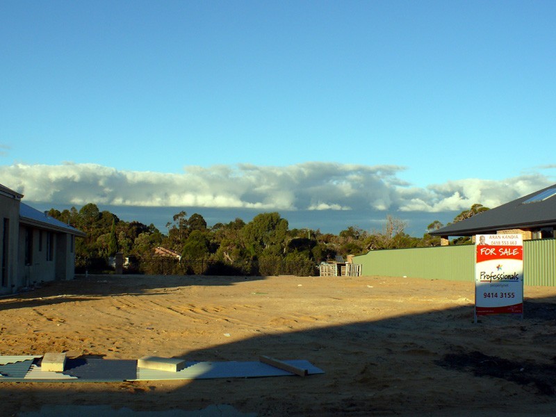 32 Grampian Crescent, Aubin Grove WA 6164