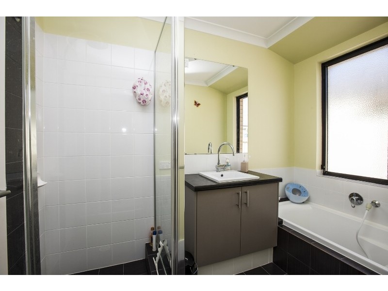 20 Baumea Turn, Hammond Park WA 6164