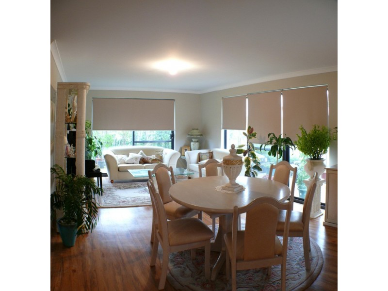 10 Dulcet Link, Atwell WA 6164