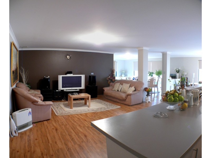 10 Dulcet Link, Atwell WA 6164