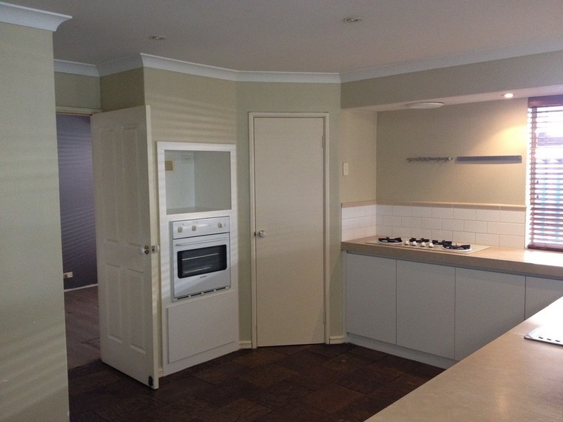 10 Dusenberg Mews, Atwell WA 6164